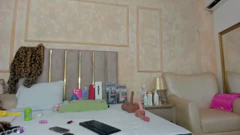 Snapshot of miaasummer chatting on 06.26.26 Miaasummer online show from 06.26.26