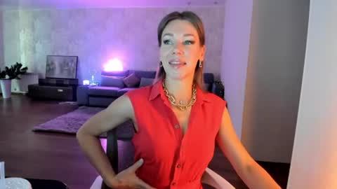 Snapshot of miababy14 chatting on 06.27.26 Mia online show from 06.27.26