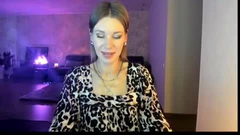 Snapshot of miababy14 chatting on 07.28.26 Mia online show from 07.28.26
