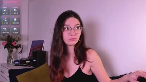 mia online show from 12.22.25