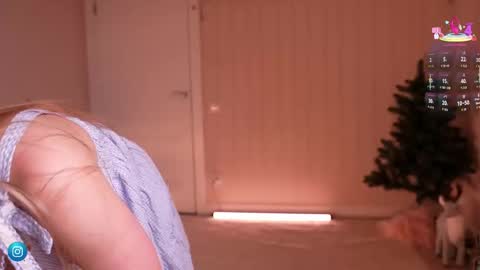 miablueye online show from 02.15.26