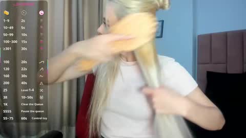 MiaCarper online show from 02.28.26