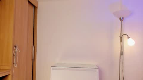 IG Yojanagomez  online show from 03.24.26