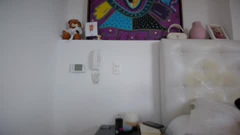 Mia online show from 04.02.26