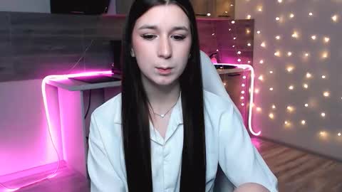 miaharrington online show from 02.20.26