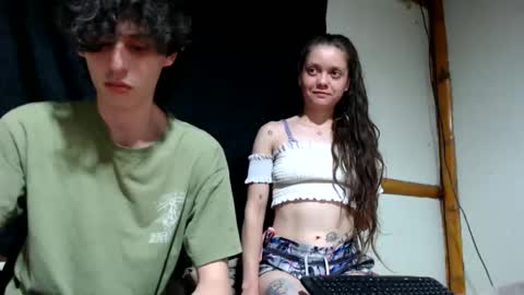 Snapshot of miahells chatting on 05.23.26 Mia Sam online show from 05.23.26