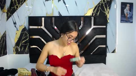 miahotcs online show from 02.11.26