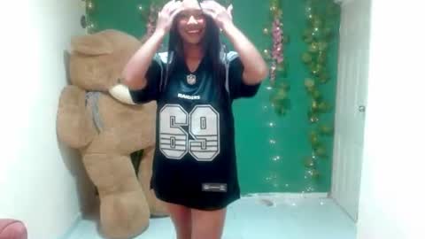 Snapshot of miaisabella905137 chatting on 07.15.26 miaisabella905137 online show from 07.15.26