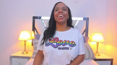 Mia Jhonson online show from 12.14.24