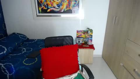 miajoseph_ online show from 01.26.25