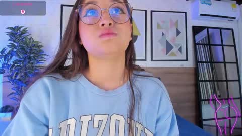 Snapshot of miakay1 chatting on 02.10.26 Mia online show from 02.10.26