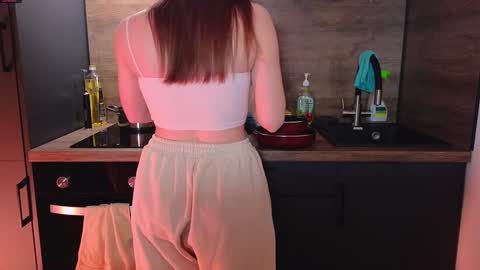 milanaaaa online show from 01.31.25