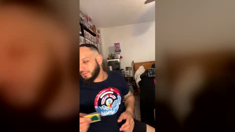 Mark online show from 04.12.26