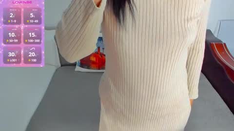 Snapshot of miakittyy chatting on 09.21.25 Mia Kittyy online show from 09.21.25