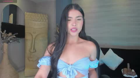 Call me Mia  online show from 04.08.26