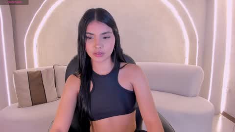 Call me Mia  online show from 04.15.26