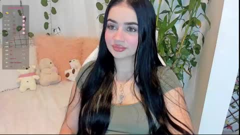 mia 600am-1000am Colombia time online show from 02.15.25