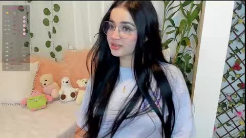 mia 600am-1000am Colombia time online show from 02.23.25