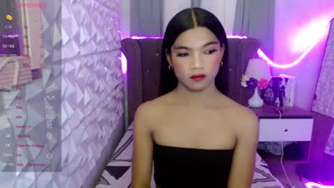 Snapshot of miamalkovax chatting on 06.16.26 miamalkovax online show from 06.16.26