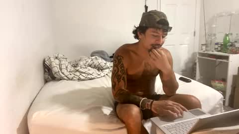 miamiclos1 online show from 02.01.26