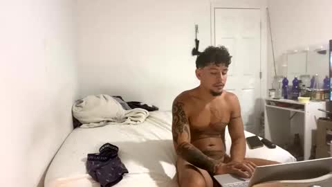 miamiclos1 online show from 02.14.26