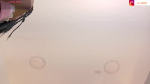 Mia  online show from 03.06.25