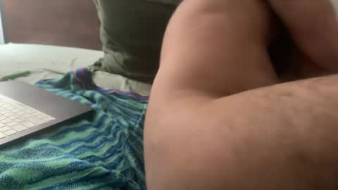 Snapshot of miamifit chatting on 05.15.26 miamifit online show from 05.15.26
