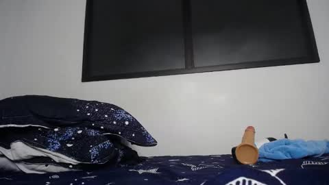 Mia online show from 02.24.25