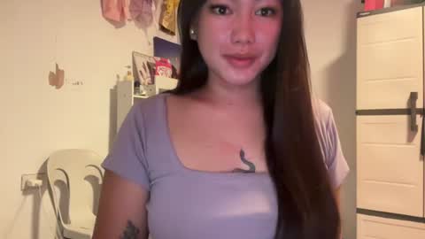 Snapshot of miamore_avida chatting on 08.04.26 miamore_avida online show from 08.04.26