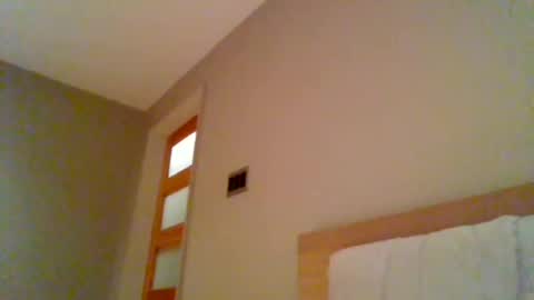 MiaMuffn online show from 12.26.24