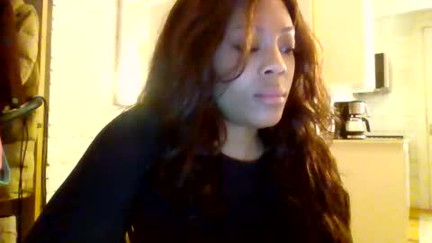 MiaMuffn online show from 09.21.25