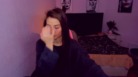 Mia online show from 01.28.25