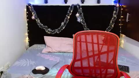 Snapshot of miapeyton chatting on 12.29.24 Mia Peyton   online show from 12.29.24