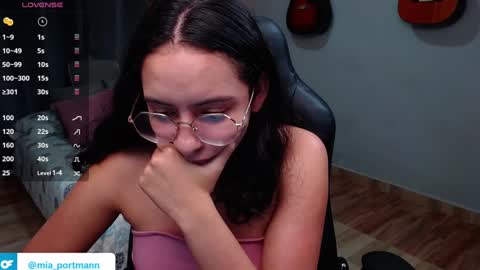 MIAPORTMANN online show from 12.05.24