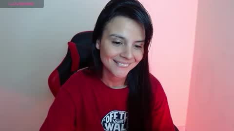 Snapshot of miarobinn_ chatting on 01.19.26 miarobinn_ online show from 01.19.26