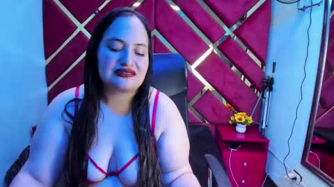 MiaRouse online show from 02.12.26