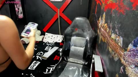 Mariana online show from 11.24.25