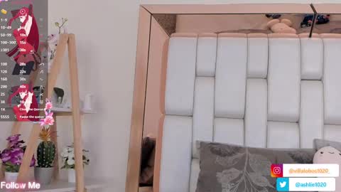 Mia Villalobos online show from 03.11.25