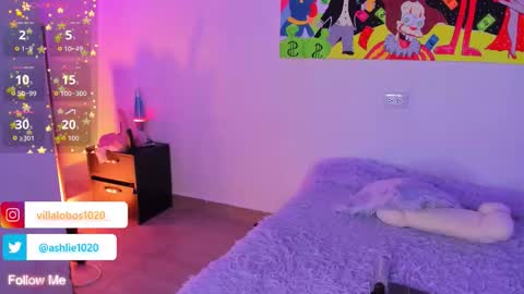 Mia Villalobos online show from 02.24.26