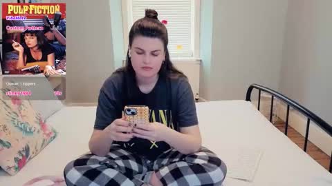 Mia  online show from 04.20.26