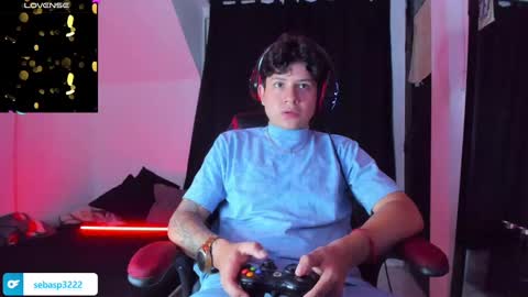 michael independent model  online show from 01.09.25