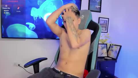 michael_lopez_1 online show from 09.14.25