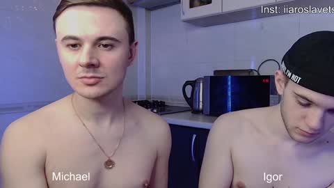 Snapshot of michael_sexdevil chatting on 01.25.25 michael_sexdevil online show from 01.25.25