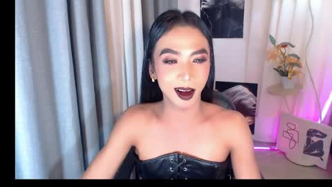 michaelagoddess online show from 04.05.26
