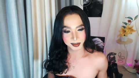 michaelagoddess online show from 05.27.26