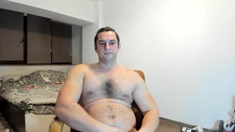 Snapshot of michaelragnar90 chatting on 01.18.26 michaelragnar90 online show from 01.18.26