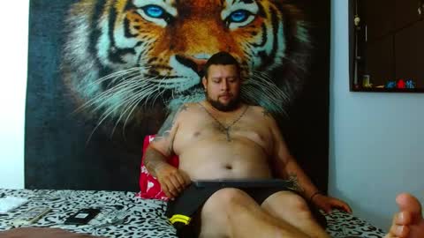 Snapshot of michell_myers chatting on 01.17.25 michell_myers online show from 01.17.25