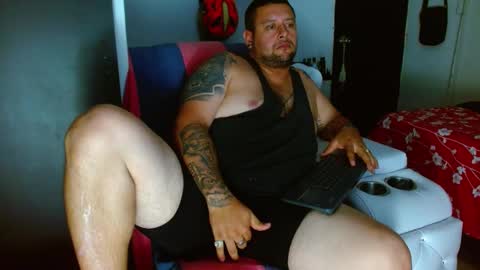 Snapshot of michell_myers chatting on 02.18.25 michell_myers online show from 02.18.25