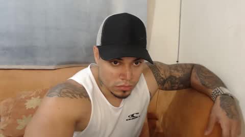 Snapshot of michelle_allen0104 chatting on 01.07.25 michelle_allen0104 online show from 01.07.25