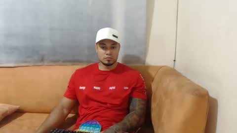 Snapshot of michelle_allen0104 chatting on 01.15.25 michelle_allen0104 online show from 01.15.25